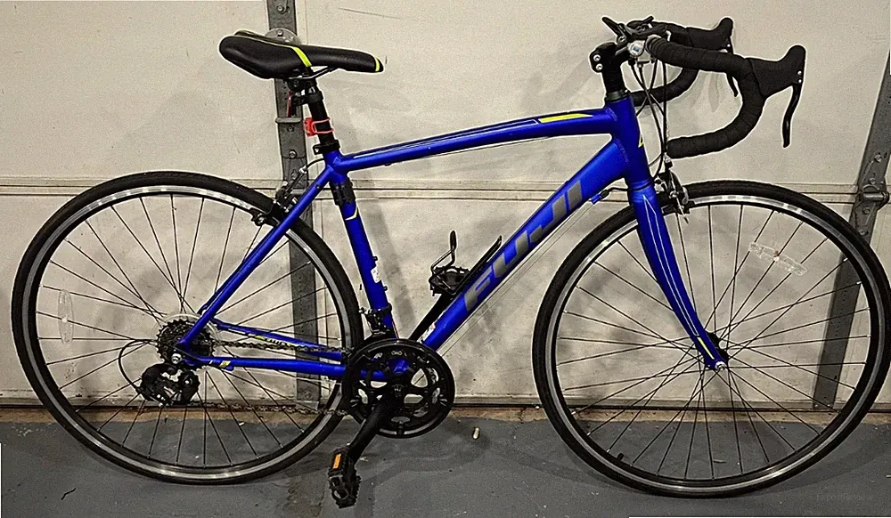 Fuji Sportif 2.7 Endurance Road Bike - Blue/Green - S/M Frame