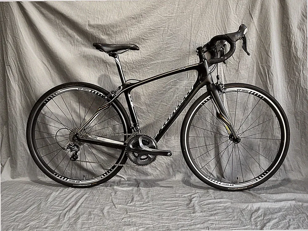 Specialized Ruby Comp Road Bike Carbon Women's Medium Ultegra Mix 2 x 10 Rim