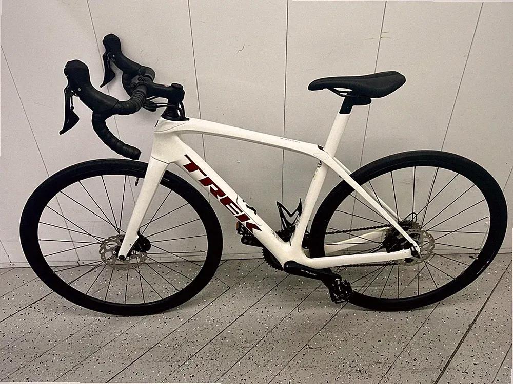 Trek Domane SL Gen 5, All-Road, Carbon Fiber, Endurance Bike- 52cm, White